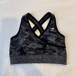 Gymshark top